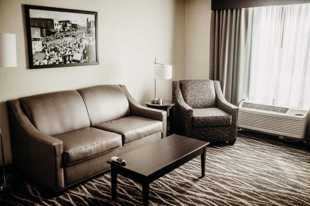 Cobblestone Hotel&Suites International Falls Esterno foto